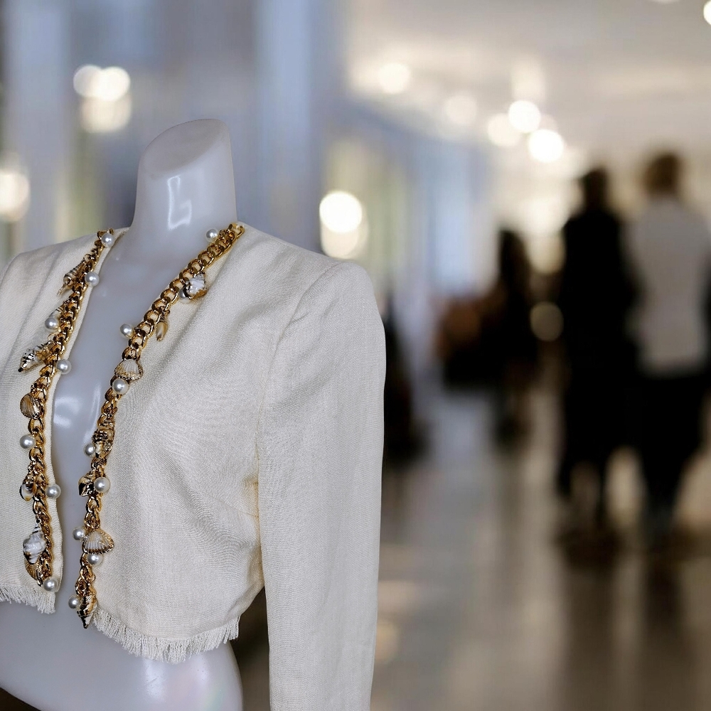 Chain Pearl Embellished Trim Cropped Cream Tweed Jacket M